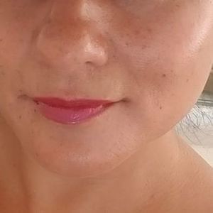 Meet your Posher, Mona